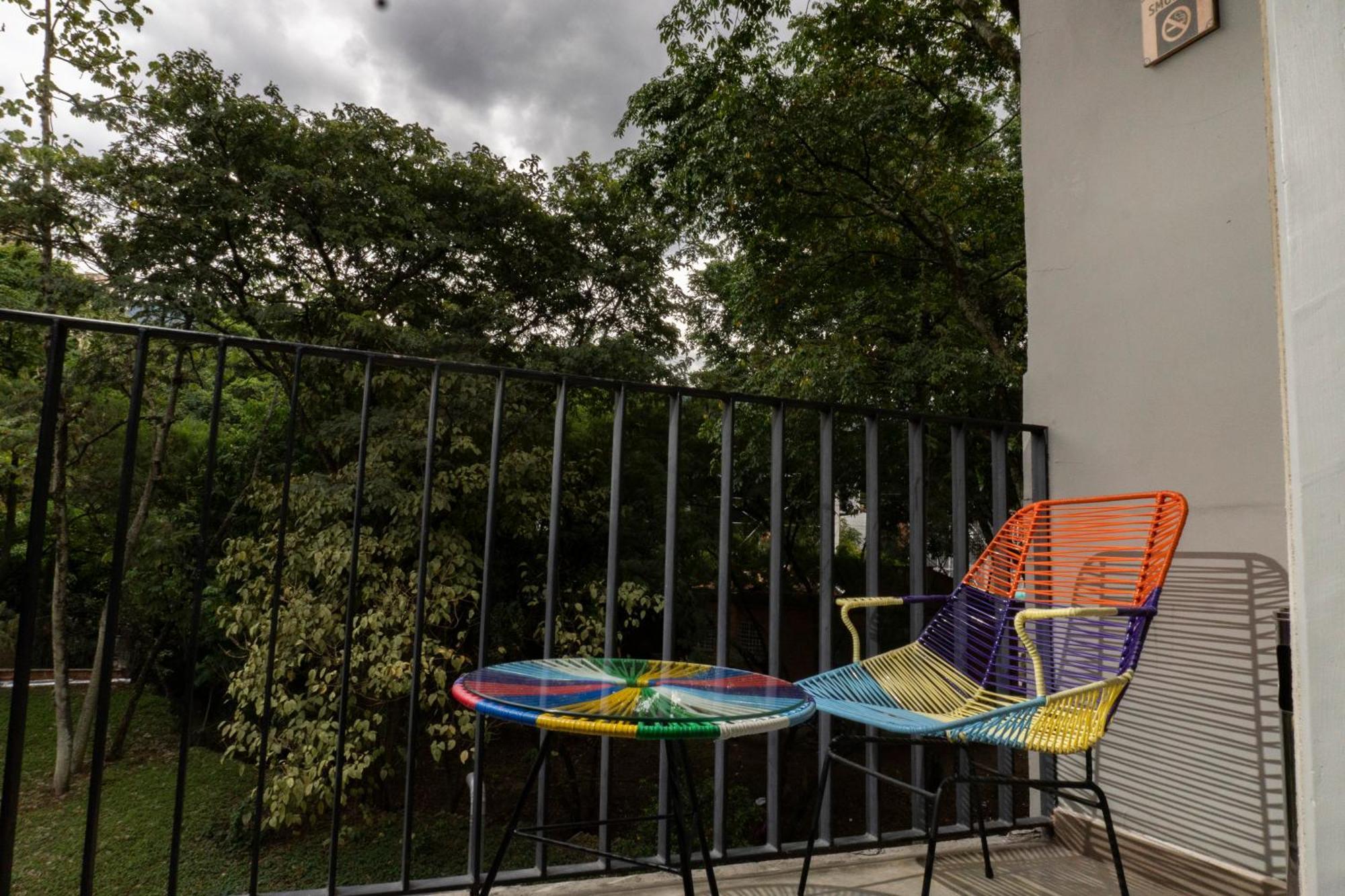Los Patios Hostel Medellín Kültér fotó